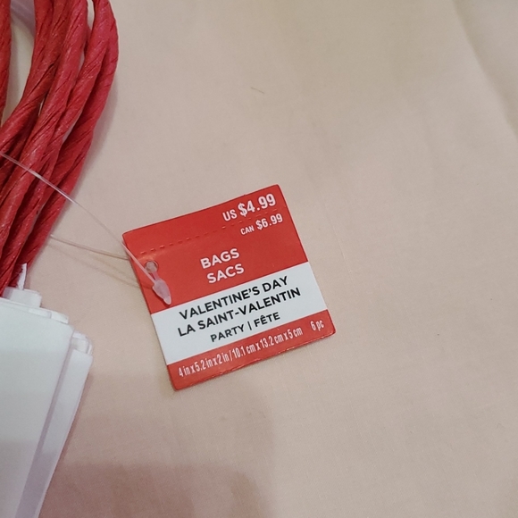 8 Sets. Small Gift Bags. - Picture 4 of 4